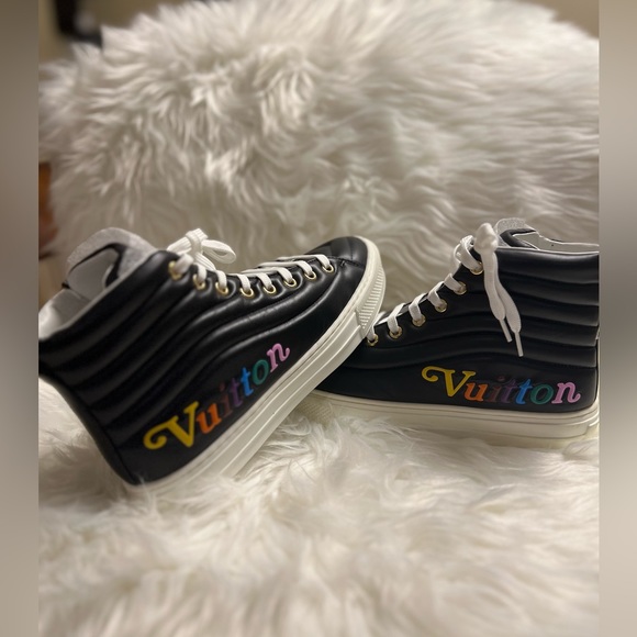 LOUIS VUITTON stellar high top sneakers - Picture 5 of 6